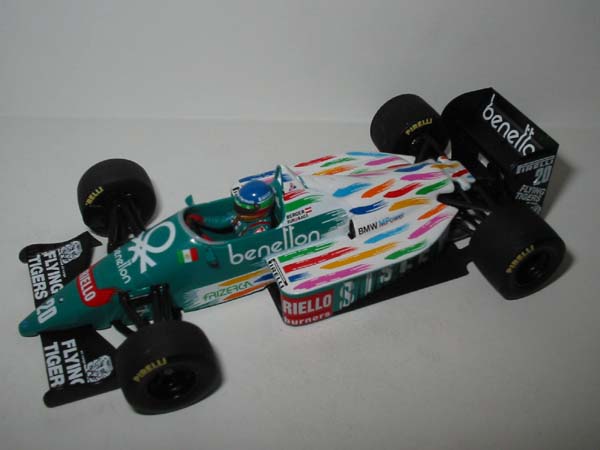 Benetton B-186 1986 G.Berger Nº20