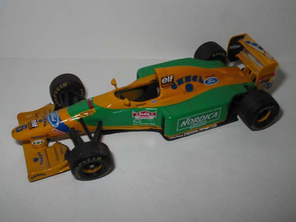 Benetton B-193 1993 R.Patrese Nº6