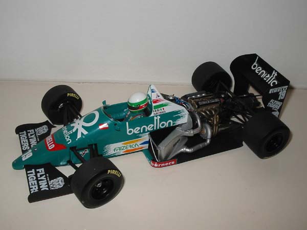 Benetton BMW-Turbo T.Fabi 1986  Nº19