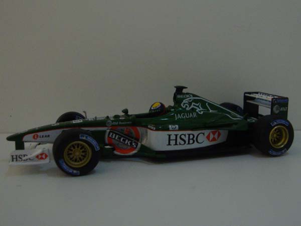 Jaguar R2 2001 L.Burti Nº19
