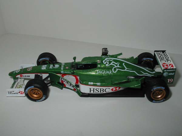 Jaguar R2 2001 L.Burti Nº19
