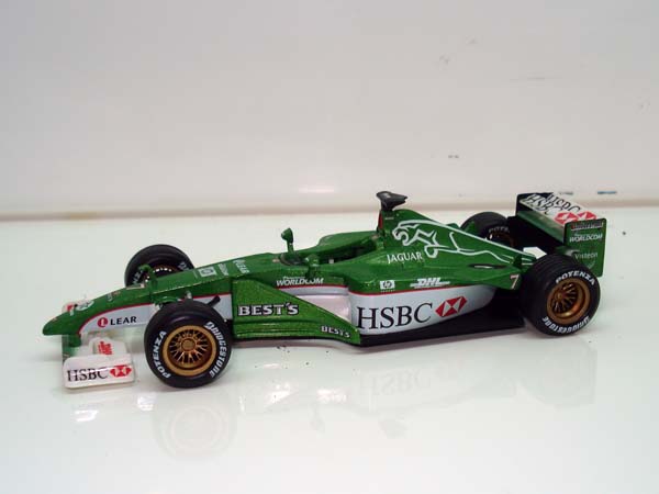 Jaguar 2004 A.Pizzonia Nº15