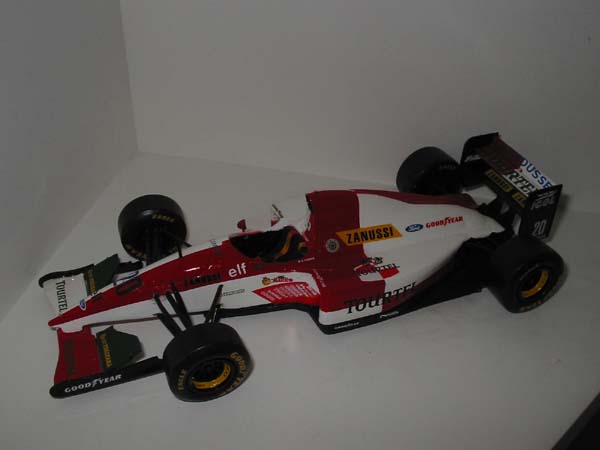 Larrousse E.Comas 1994 Nº20
