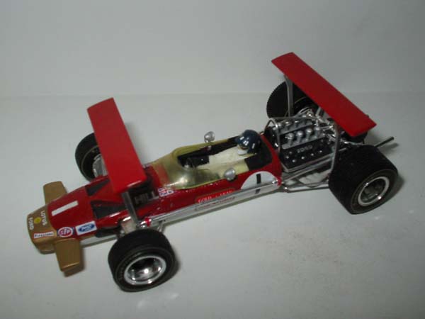 Lotus 49B-Gold Leaf 1969 G.Hill Nº1