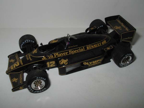 Lotus T-97 1985 A.Senna Nº12