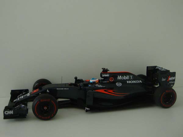 McLaren Ford M23 1974 E.Fittipaldi Nº5