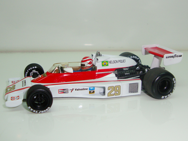 McLaren Ford M23 1974 E.Fittipaldi Nº5