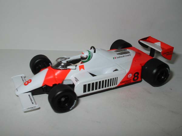 McLaren Honda MP41 1983 A.De Cesaris Nº8