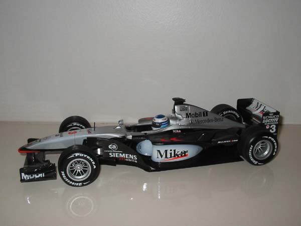 McLaren MP416 2001 M.Hakkinen Nº3