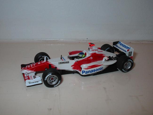 Toyota F1 Showcar C.Da Matta 2004 Nº16