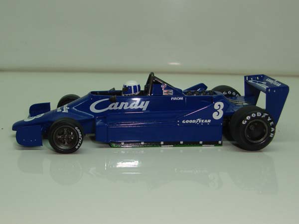 Tyrell-Yamaha 023 1995 M.Salo Nº4