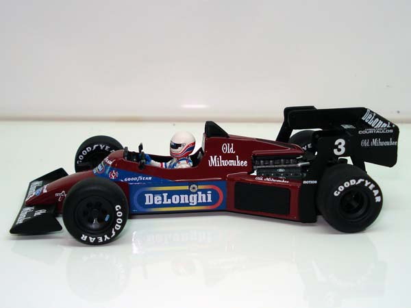 Tyrell-Yamaha 023 1995 M.Salo Nº4